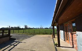 Oak Tree Stables Cottage